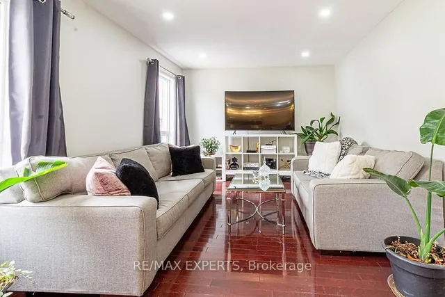 Additional image 16 of 19 Sandway Dr