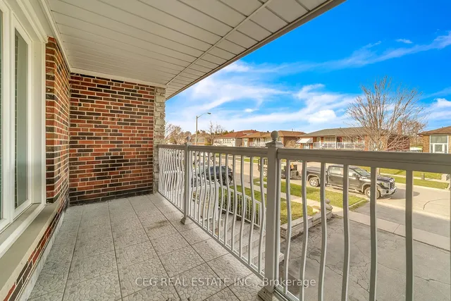 Additional image 8 of 204 FAIRGLEN Ave