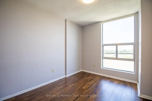 Additional image 19 of 25 Kensington Rd Unit 1612