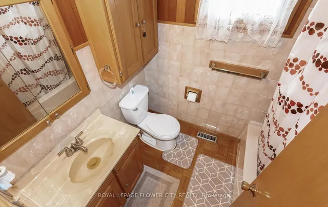 Additional image 22 of 67 Sutherland Ave