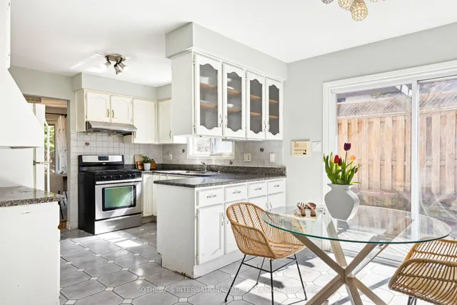 Additional image 12 of 319 Lloyminn Ave