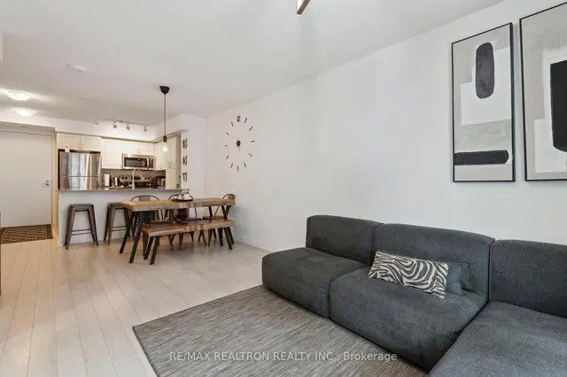 Additional image 12 of 3091 Dufferin St Unit 731