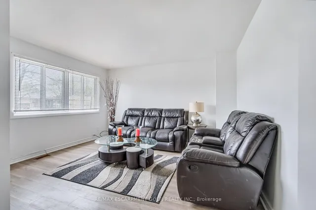 Additional image 6 of 487 East 25th St