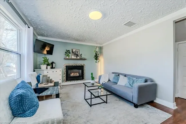 Additional image 12 of 91 Glen Rd