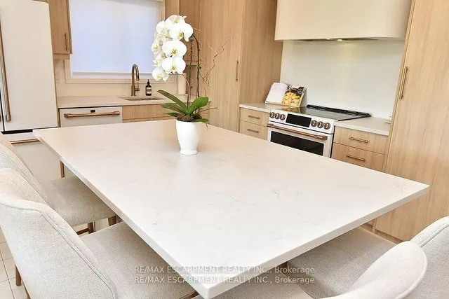 Additional image 15 of 81 Glenayr St