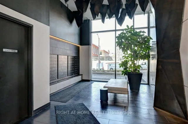 Additional image 4 of 85 Duke St Unit 1212