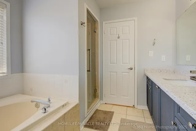 Additional image 20 of 1044 Zimmerman Cres