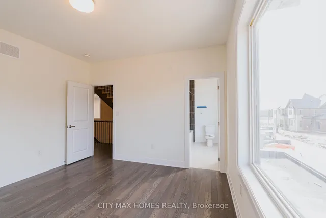 Additional image 29 of 3240 Mariner Passage