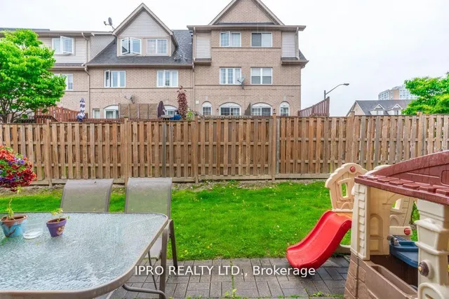 Additional image 31 of 50 Strathaven Dr Unit 126