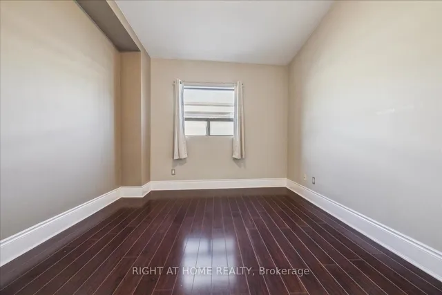 Additional image 24 of 80 King William St Unit 402