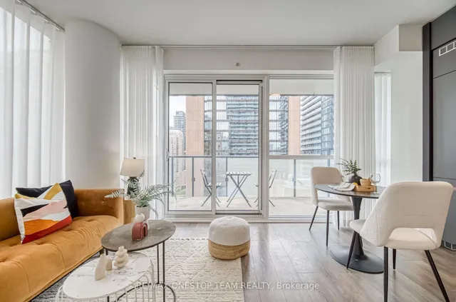 Additional image 21 of 15 Grenville St Unit 1905