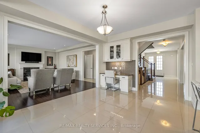 Additional image 16 of 5 Perth St