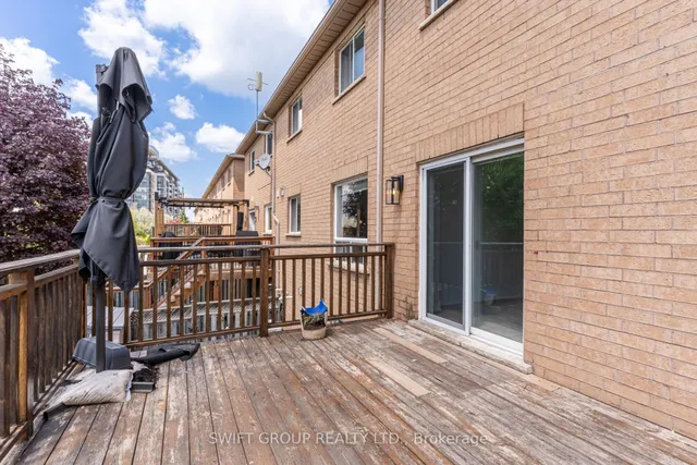 Additional image 45 of 2569 Gill Cres