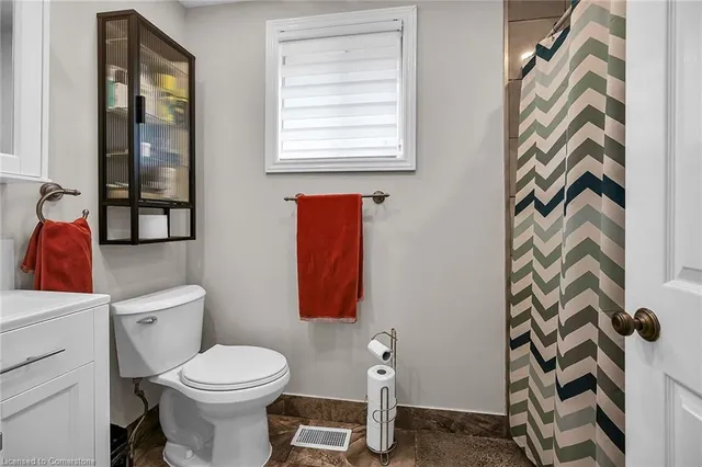 Additional image 24 of 162 East 23rd St