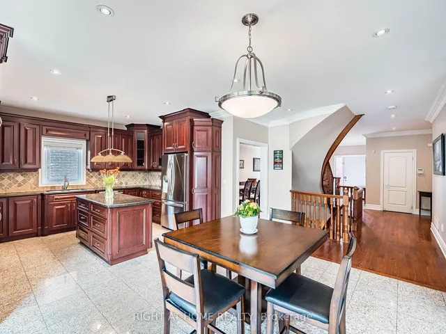 Additional image 11 of 30 Haliburton Ave