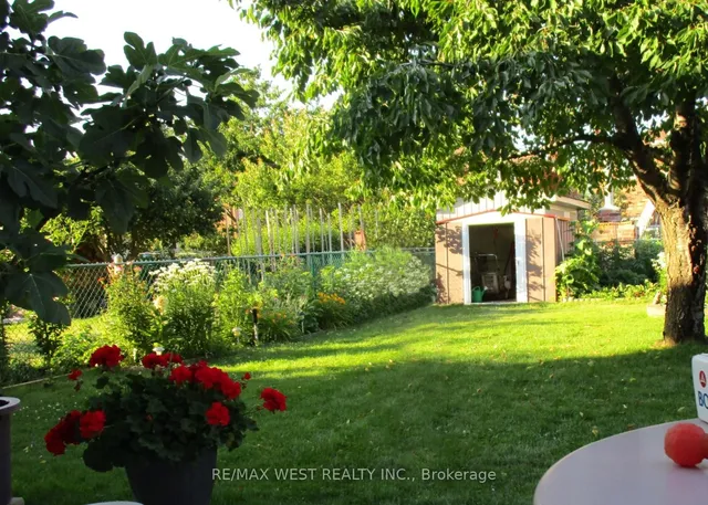 Additional image 17 of 3135 Fairfox Cres