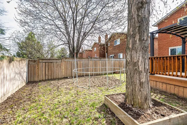 Additional image 32 of 87 Flamingo Cres