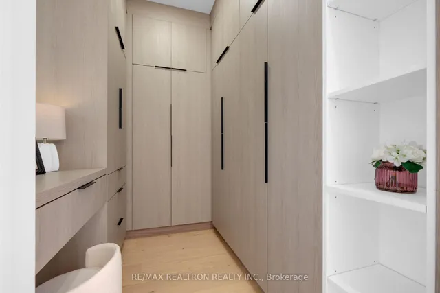 Additional image 33 of 28 Ternhill Cres