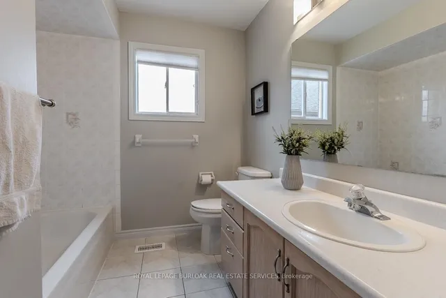 Additional image 42 of 11 Norma Cres