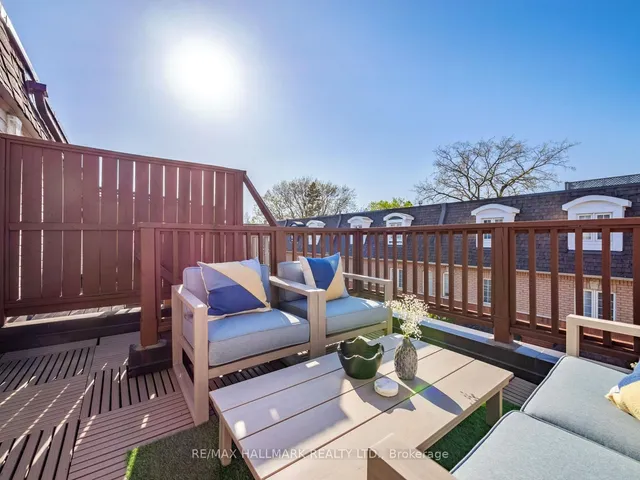 Additional image 28 of 1518 Queen St