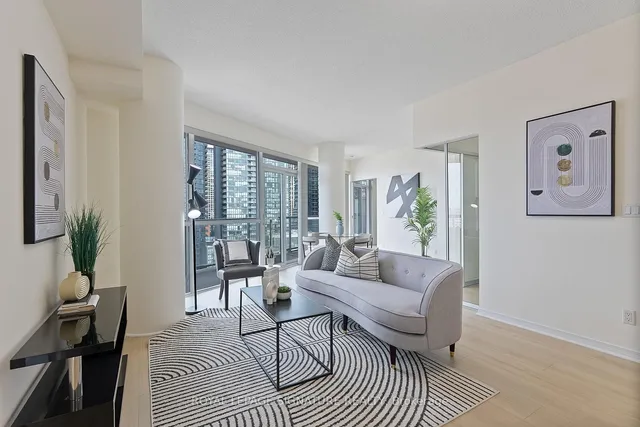 Additional image 14 of 352 Front St Unit 2215