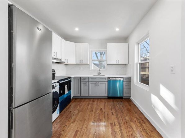 831 Swinton Avenue, Bronx, NY 10465