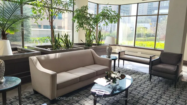 Additional image 14 of 30 Greenfield Ave Unit 1711