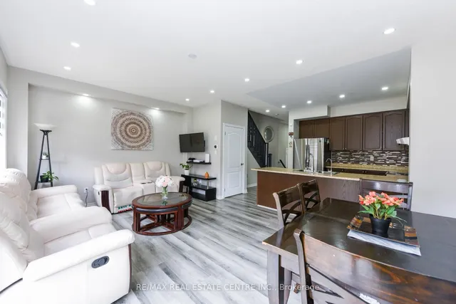 Additional image 10 of 658 Best Rd