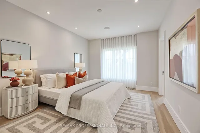 Additional image 35 of 466 Prince Edward Dr