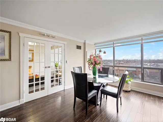 Additional image 10 of 200 Robert Speck Pky Unit 602