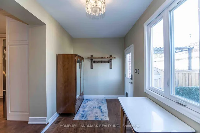 Additional image 16 of 681 Manning Ave