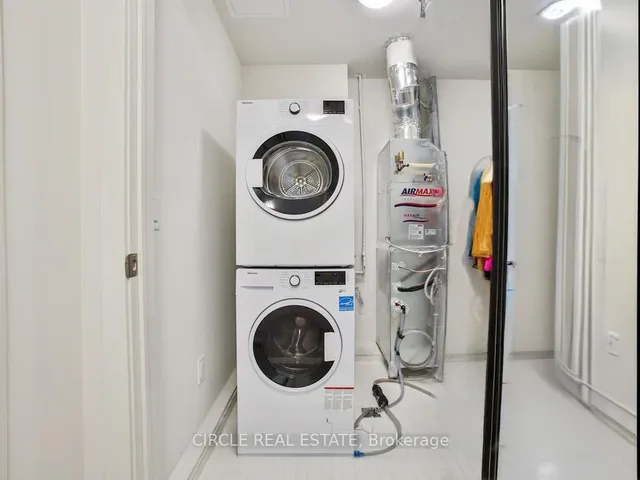 Additional image 20 of 58 Sky Harbour Dr