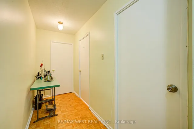 Additional image 37 of 150 Neptune Dr Unit 906