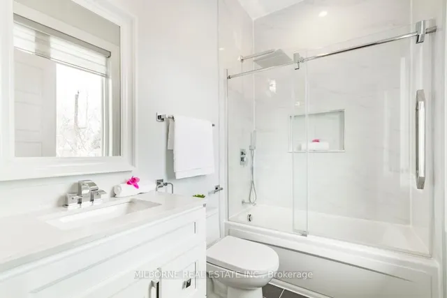 Additional image 22 of 46 Ashfield Dr