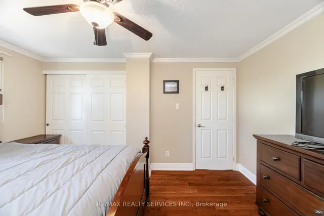 Additional image 16 of 8 Reigate Ave