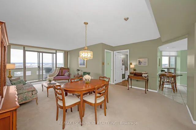 Additional image 6 of 5070 Pinedale Ave Unit 1109