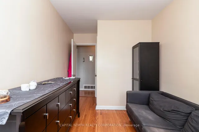 Additional image 21 of 8 Jubilee Cres