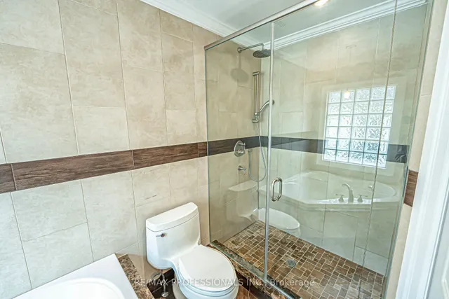 Additional image 25 of 116 Lake Shore Dr