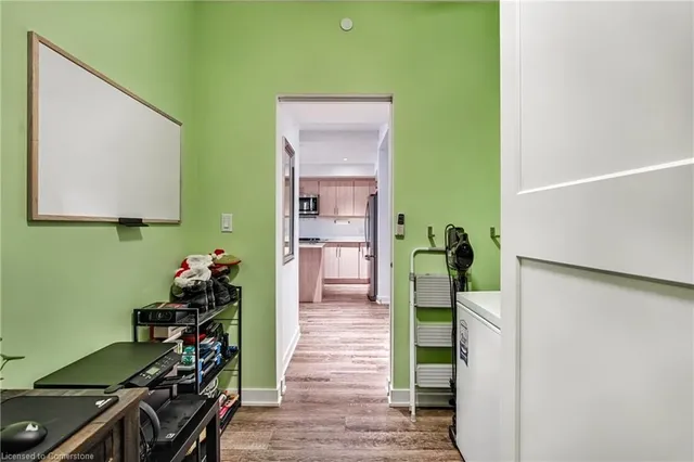 Additional image 22 of 16 Markle Cres Unit 403