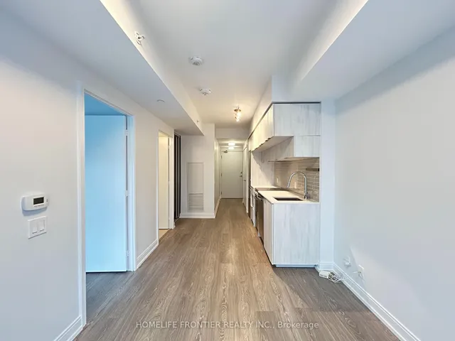 Additional image 12 of 181 Dundas St Unit 4015