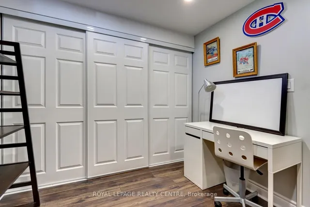 Additional image 32 of 906 Cabot Tr