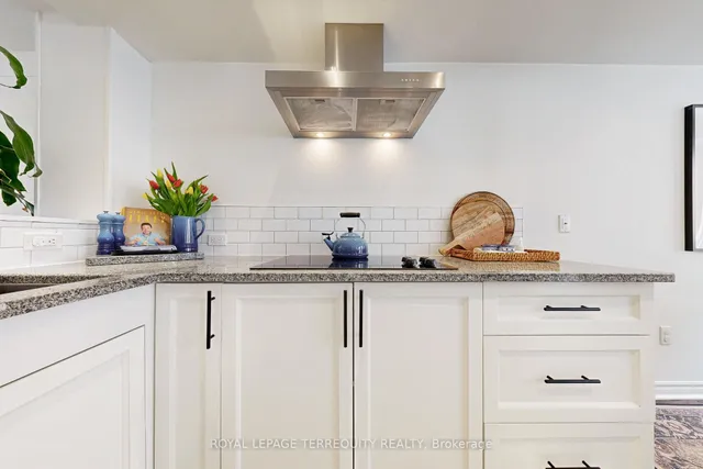 Additional image 10 of 25 Laidlaw St Unit 511