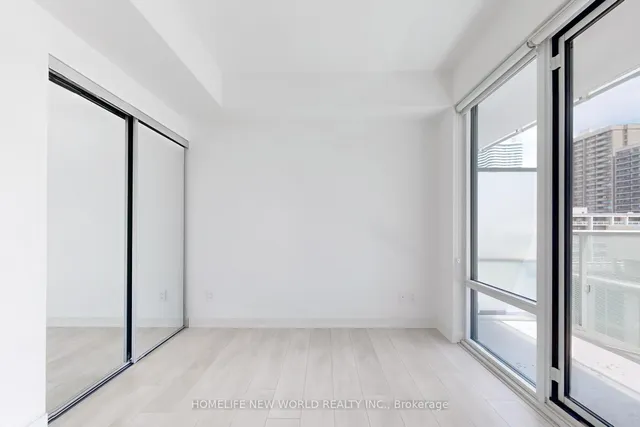 Additional image 26 of 501 Yonge St Unit 912