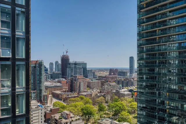 Additional image 43 of 50 Lombard St Unit 2104