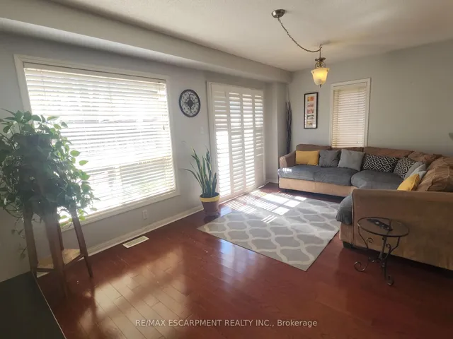 Additional image 5 of 4324 FAIRVIEW St