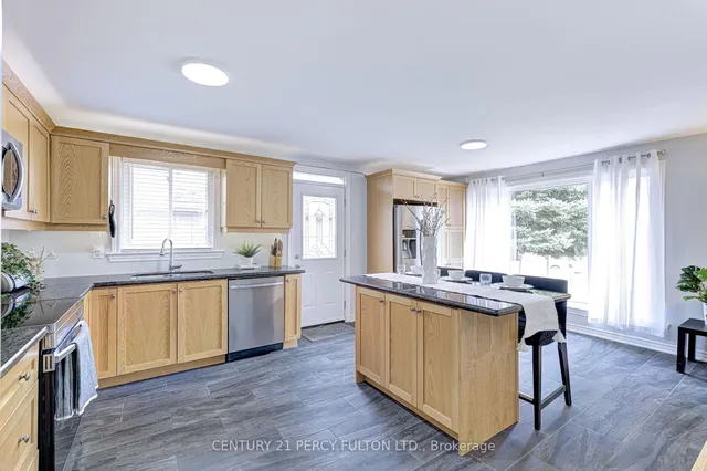 Additional image 10 of 52 Epsom Downs Dr