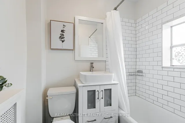 Additional image 20 of 28 Banff Rd