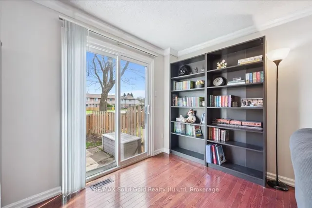 Additional image 13 of 700 Erinbrook Dr Unit 16