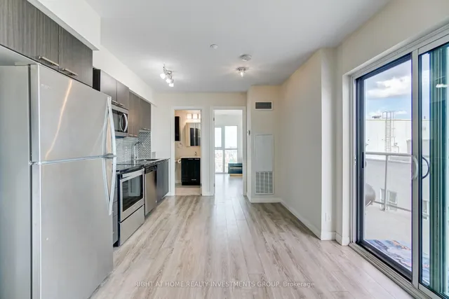 Additional image 5 of 2150 Lawrence Ave Unit PH03