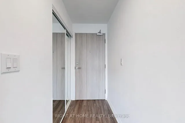 Additional image 29 of 75 Canterbury Pl Unit 1606